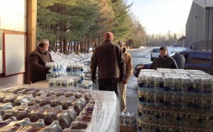 Volunteers from Westside Baptist Church near Flint, Mich., distribute bottled water after the city’s contaminated water supply left residents vulnerable to increased exposure to lead. Photo courtesy Westside Baptist Church