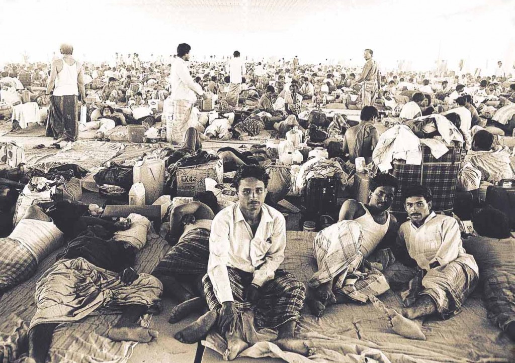 Southern Baptists, Jordanian Baptists, and other evangelical Christians ministered in refugee camps along the Iraqi border in September of 1990, sharing God’s love with people who were fleeing hostilities, much as Southern Baptists continue to do for Syrians made refugees as a result of the current Syrian civil war. BP file photo